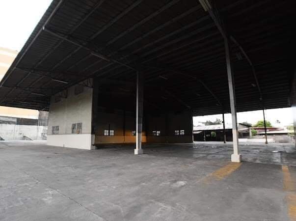 CONGRESSIONAL AVENUE PROPERTY FOR LEASE (550SQM)